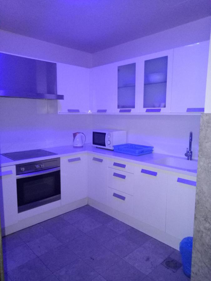 Family Apartment At Times Square クアラルンプール エクステリア 写真